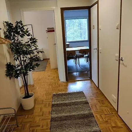 Tilava Kolmio Paaskyvuoressa *